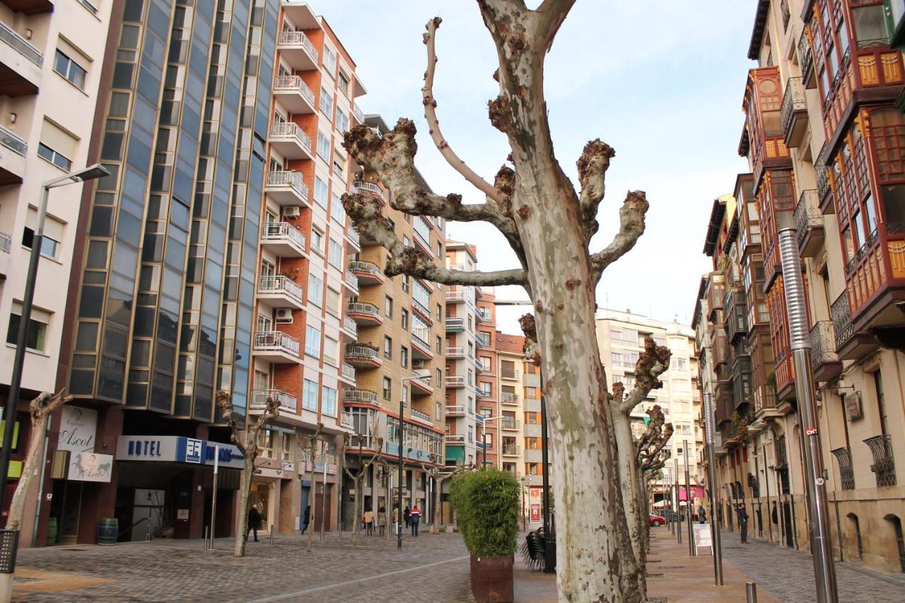 Hotel Los Bracos Logroño Eksteriør bilde